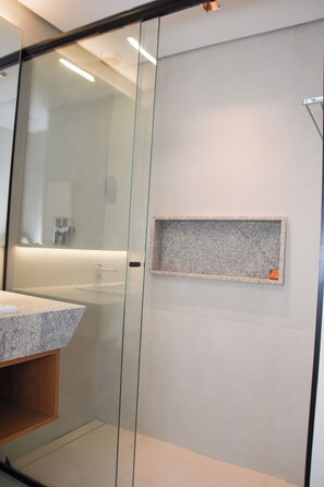 Shower, hair dryer, towels, soap - Minha Cota (Ipojuca)