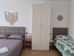 1 bedroom, iron/ironing board, travel crib, WiFi - GRACE HOUSE - SANTA MONICA (Lido di Jesolo)