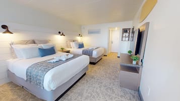 1 bedroom, iron/ironing board, bed sheets