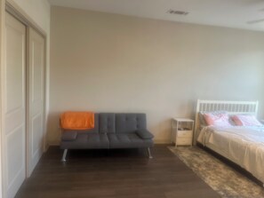 1 Schlafzimmer, WLAN, Bettwäsche