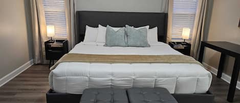 4 bedrooms, desk, iron/ironing board, free WiFi