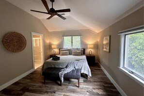 4 Schlafzimmer, Bügeleisen/Bügelbrett, WLAN, Bettwäsche
