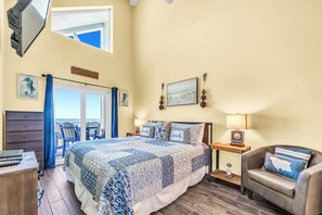 3 bedrooms, iron/ironing board, WiFi, bed sheets - 3-bedroom condo in beautiful Orange Beach w/Pool & fitness room, Deeded Parking (Orange Beach)