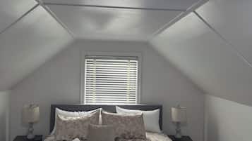 3 chambres, coffres-forts dans les chambres, fer et planche Ă  repasser