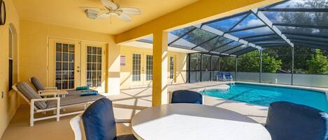 Piscine extérieure, piscine chauffée