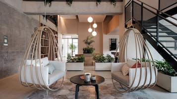 Mặt tiền nơi lưu trú