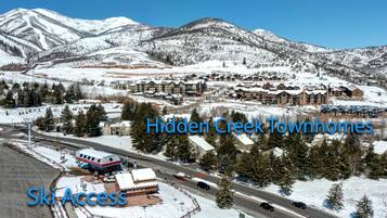 Studio (4 Bedrooms) | Exterior