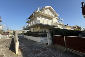 Exterior - CV001 – Cervia, comfortable studio apartment on the ground floor (Cervia)