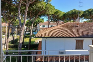 Property grounds - CV004 - Cervia, new three-room apartment with air conditioning (Cervia)