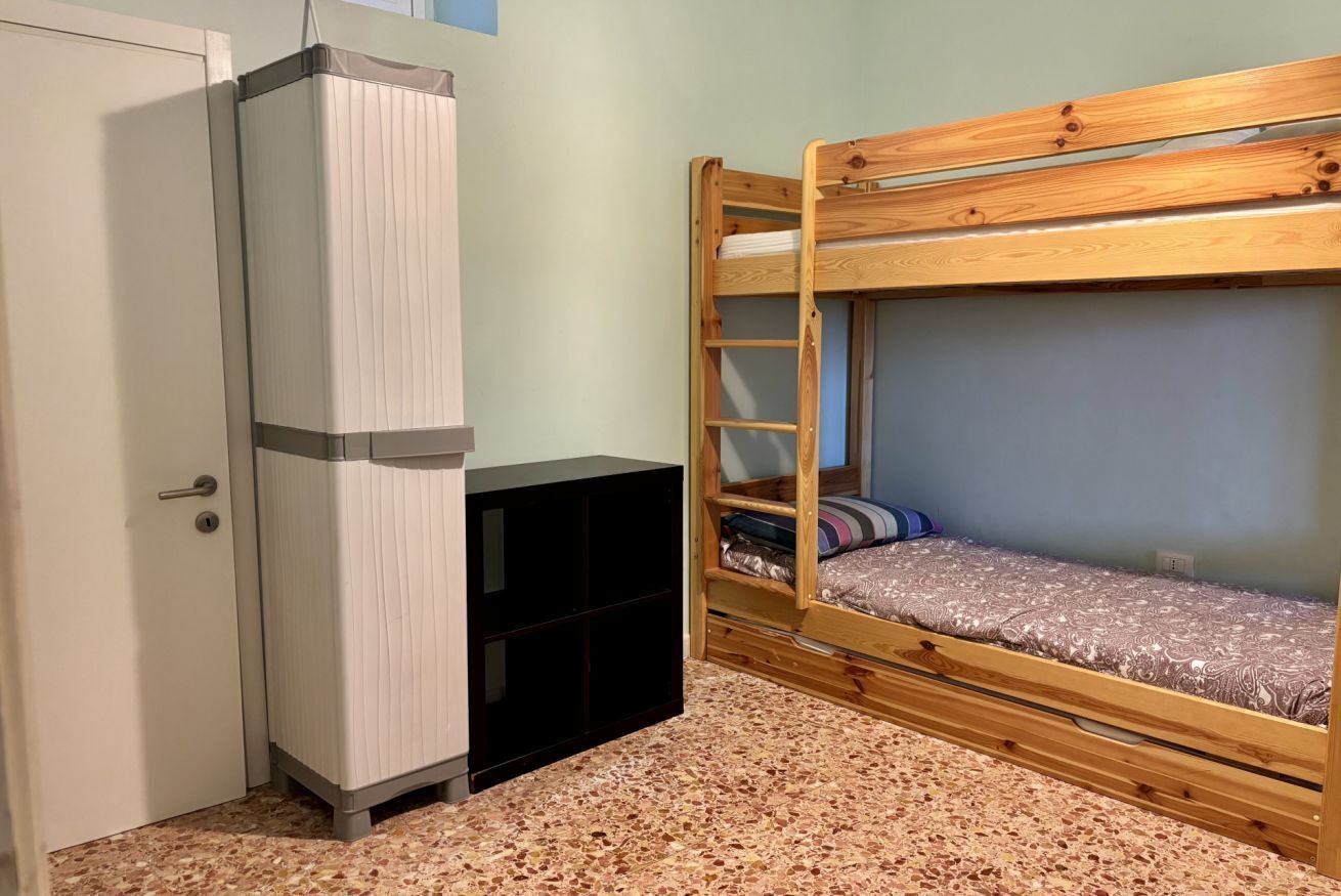 2 makuuhuonetta, Wi-Fi, vuodevaatteet