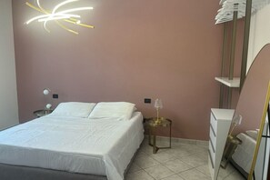 1 habitación, wifi y ropa de cama