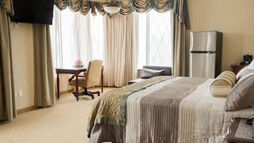 Premium bedding, in-room safe, individually decorated, desk