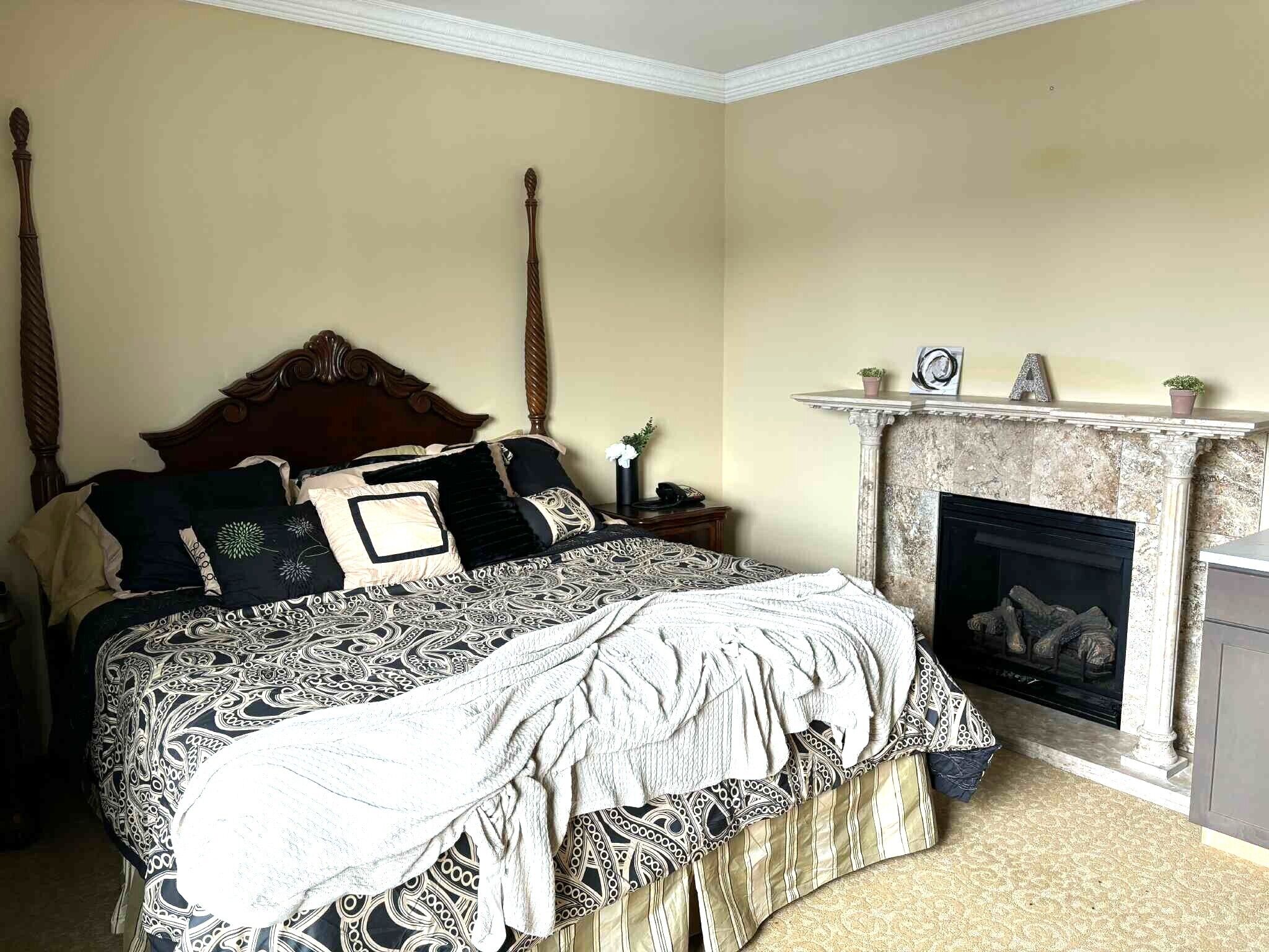 ห้องลักซ์ชัวรี่, เตียงคิงไซส์ 1 เตียง, วิวสวน | เครื่องนอนระดับพรีเมียม, ตู้นิรภัยในห้องพัก