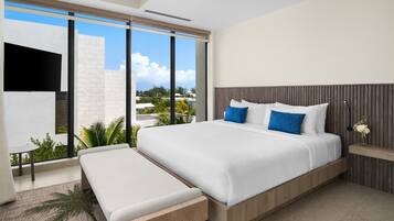 3 chambres, fer et planche à repasser, Wi-Fi, draps fournis