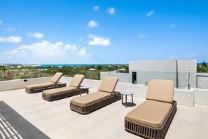 Terrace/patio - TC Villas -Lumiere South -Stylish Villa w. Rooftop Fun, Pool & Walk-to-Dining (Providenciales)