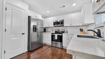 Microwave, oven, stovetop, dishwasher