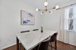Dining - Dreamy 2BR Condo in Houston's Greater Third Ward (Houston)