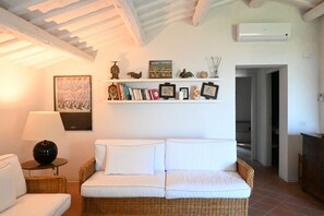 Nicht klassifiziertes Bild, 3 von 32, Schaltfläche