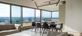 Between sun and moon - Civitanova, noble apartment facing the sea