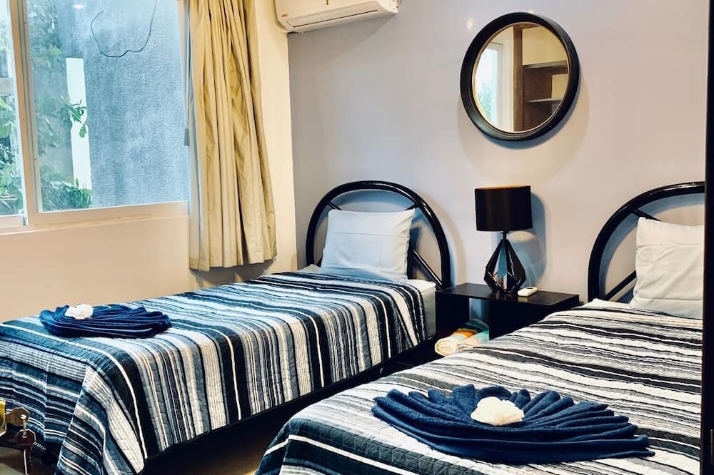 2BR Apartment near Mamitas Beach