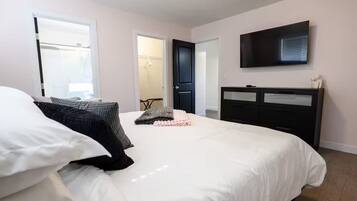 3 bedrooms, WiFi, bed sheets