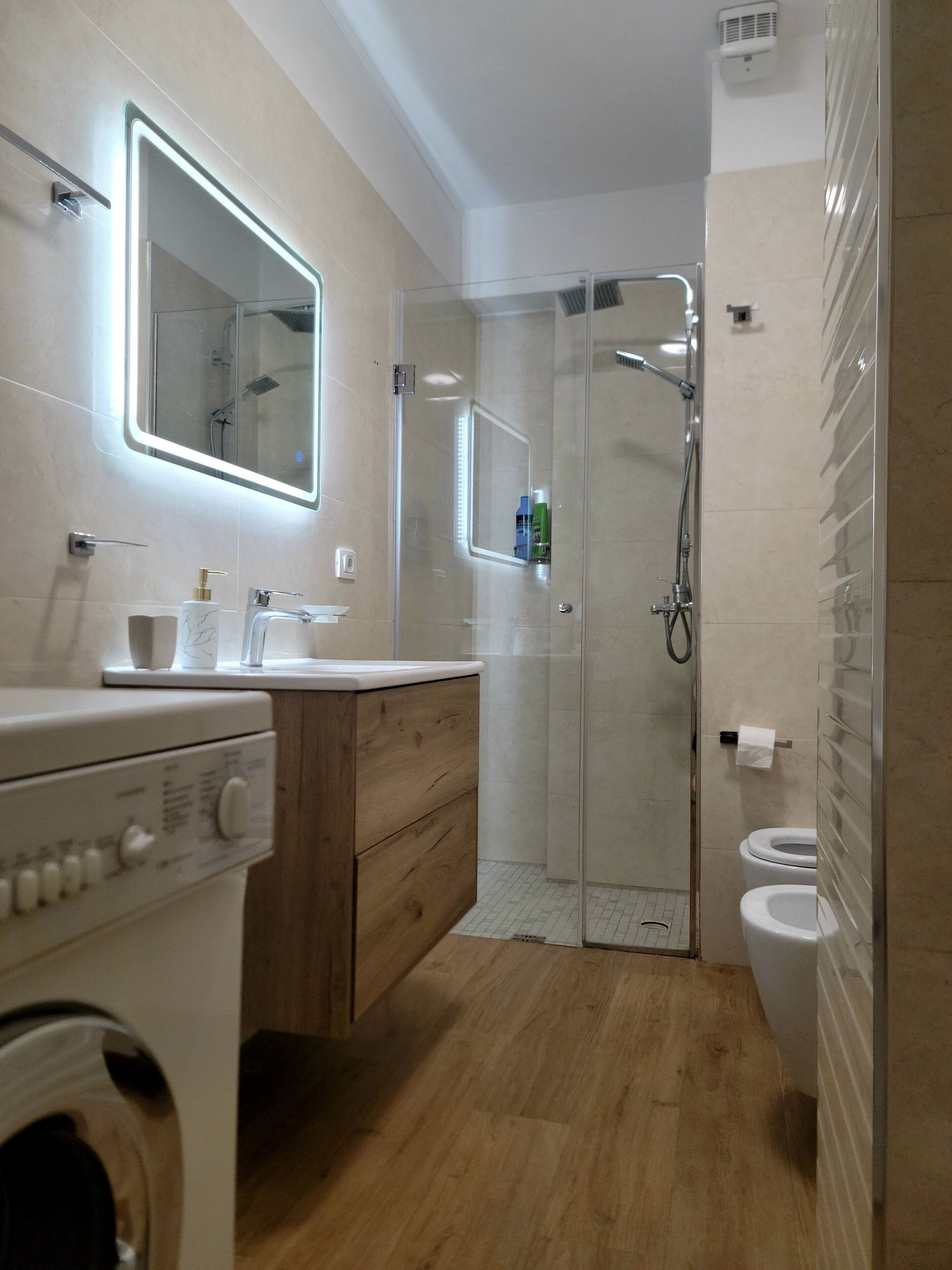 Free toiletries, hair dryer, slippers, bidet