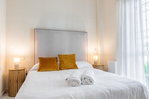 5 dormitorios, wifi gratis, ropa de cama