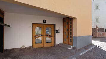 AuĂendetails