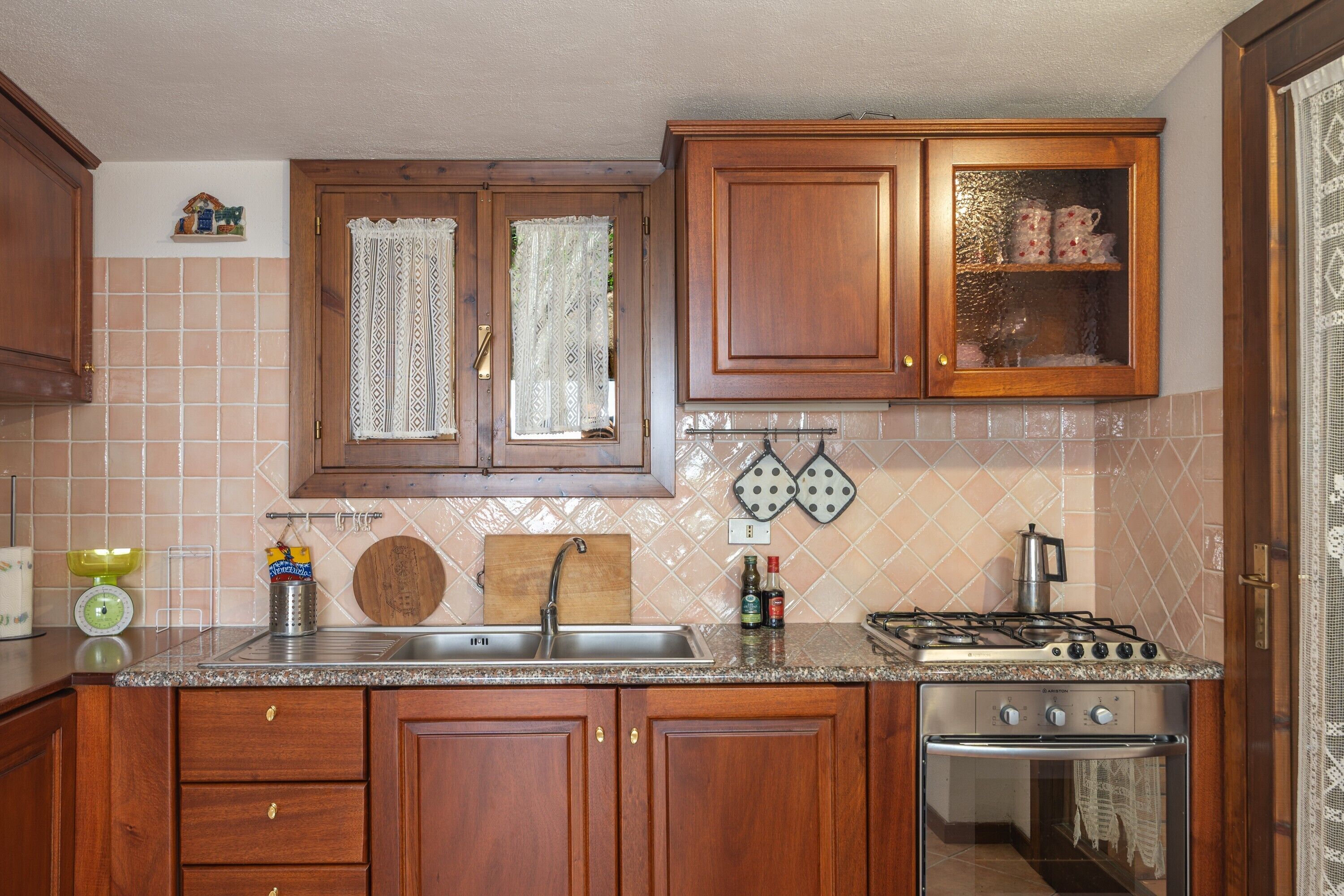 Fridge, coffee/tea maker, cookware/dishes/utensils