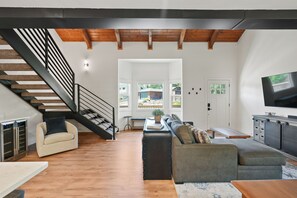 TV connectée, cheminée