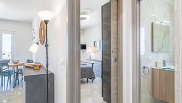 1 camera, Wi-Fi gratuito, lenzuola