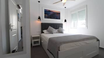 1 makuuhuone, silitysrauta/-lauta, ilmainen Wi-Fi, vuodevaatteet