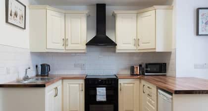 Dingle Runda - 3 Bedroom
