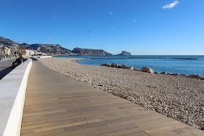 Vlak bij het strand