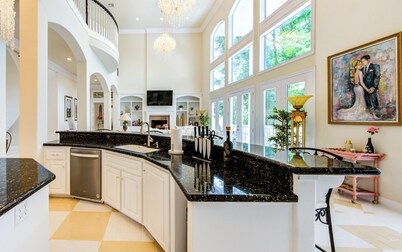 10 Acre Estate in New Waverly TX