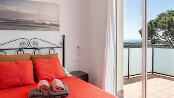 3 sovrum, strykjärn/strykbräda, gratis wi-fi och sängkläder