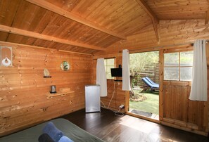 1 habitación y ropa de cama 