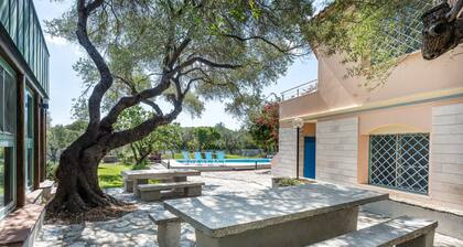 La Vela Blu Apartment with Shared Pool and Wi-Fi, Orosei