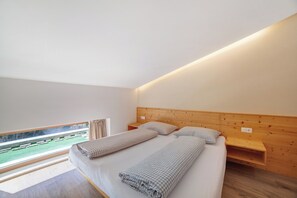 1 室のベッドルーム、WiFi (無料)、ベッドシーツ