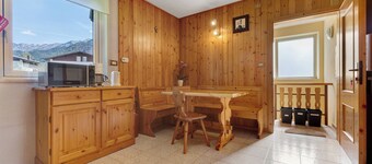 Apartamento 'Ca' Da Rosetta' con vistas a la montaña, terraza privada y jardín privado