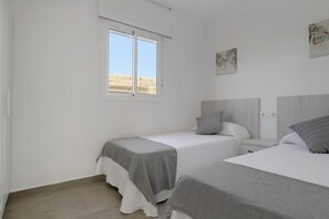 2 bedrooms, free WiFi, bed sheets