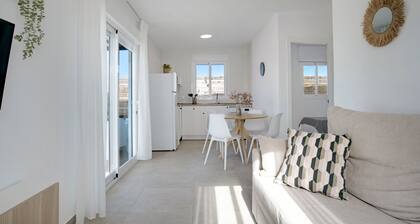 Holiday Home 'Sofia' with Private Pool, Wi-Fi and Air Conditioning