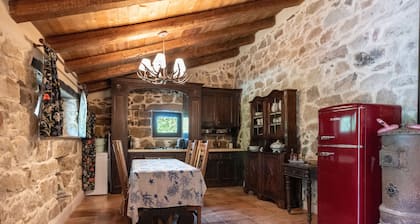 Villa "Seaside Suite" avec vue sur les montagnes, Wi-Fi et climatisation