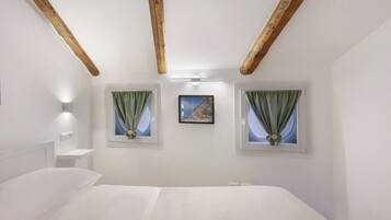 1 camera, Wi-Fi gratuito, lenzuola