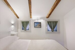 1 camera, Wi-Fi gratuito, lenzuola