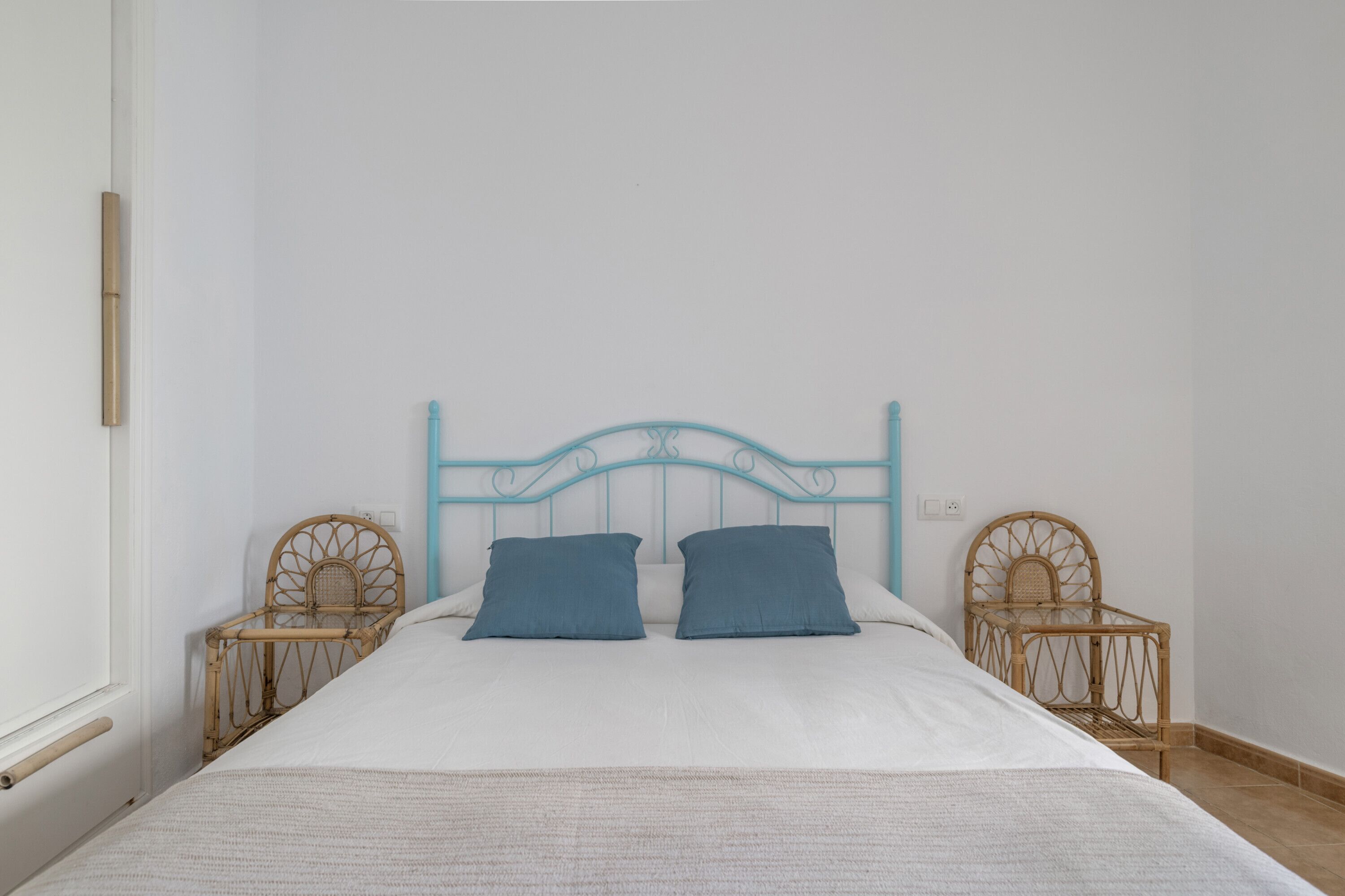 1 slaapkamer, een strijkplank/strijkijzer, gratis wifi, beddengoed