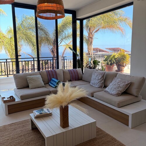 Valencia Vacation Home with Sea Views, Private Pool & Wi-Fi