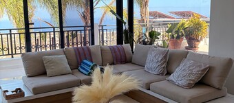 Valencia Vacation Home with Sea Views, Private Pool & Wi-Fi