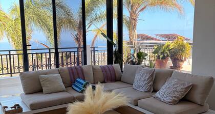 Valencia Vacation Home with Sea Views, Private Pool & Wi-Fi