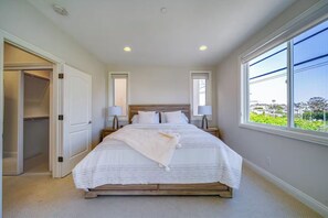 2 bedrooms, in-room safe, iron/ironing board, travel cot